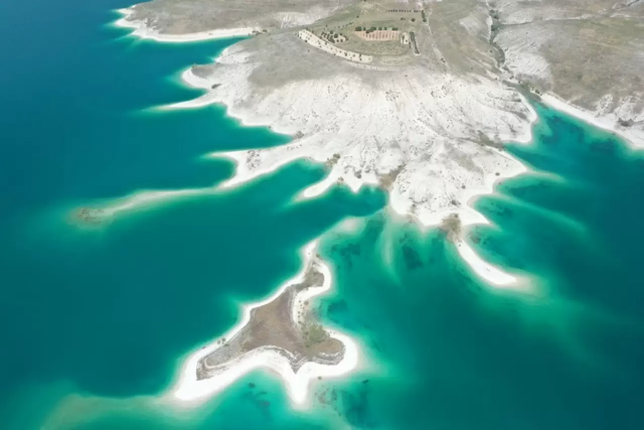 Adıyaman'ın Maldivler'i: Atatürk Baraj Gölü'ndeki cennet köşe 6