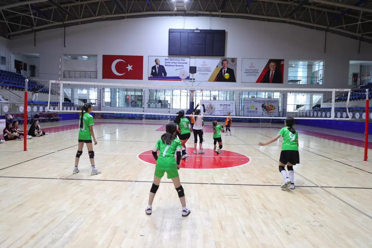 Yeşilay Kulübü, sporla bağımlılığın önüne geçiyor 6