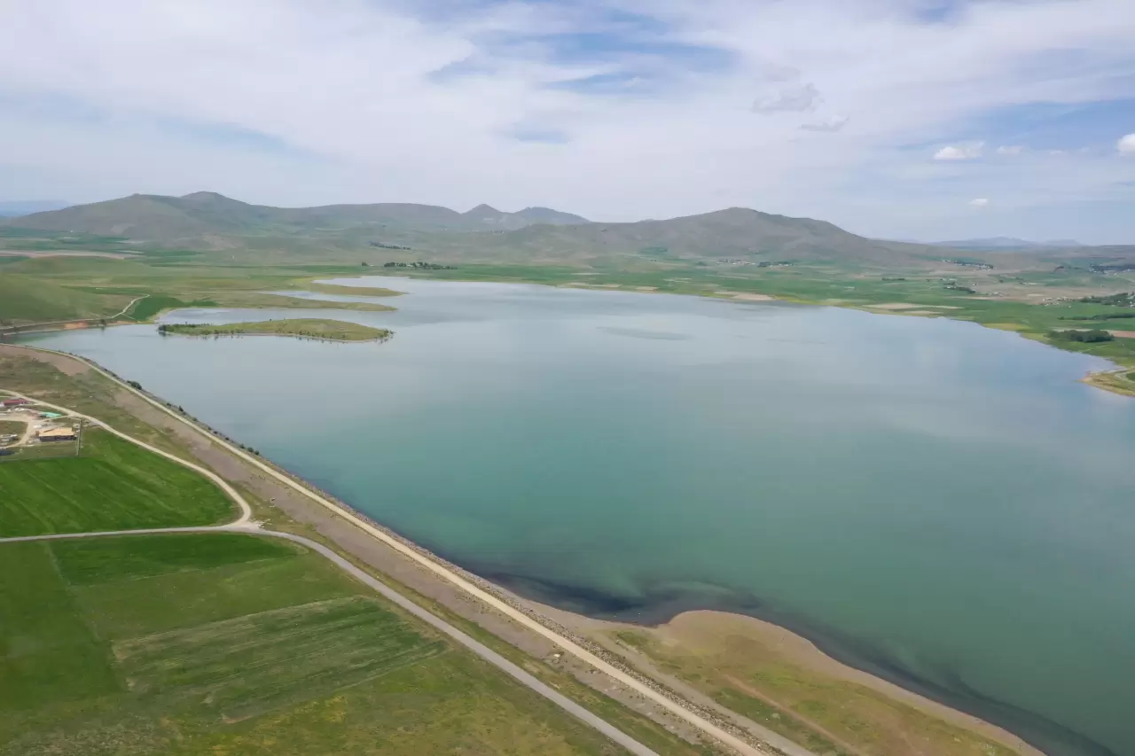 Patnos Barajı'nda su seviyesi kar suları ve ilkbahar yağışlarıyla yükseldi 1