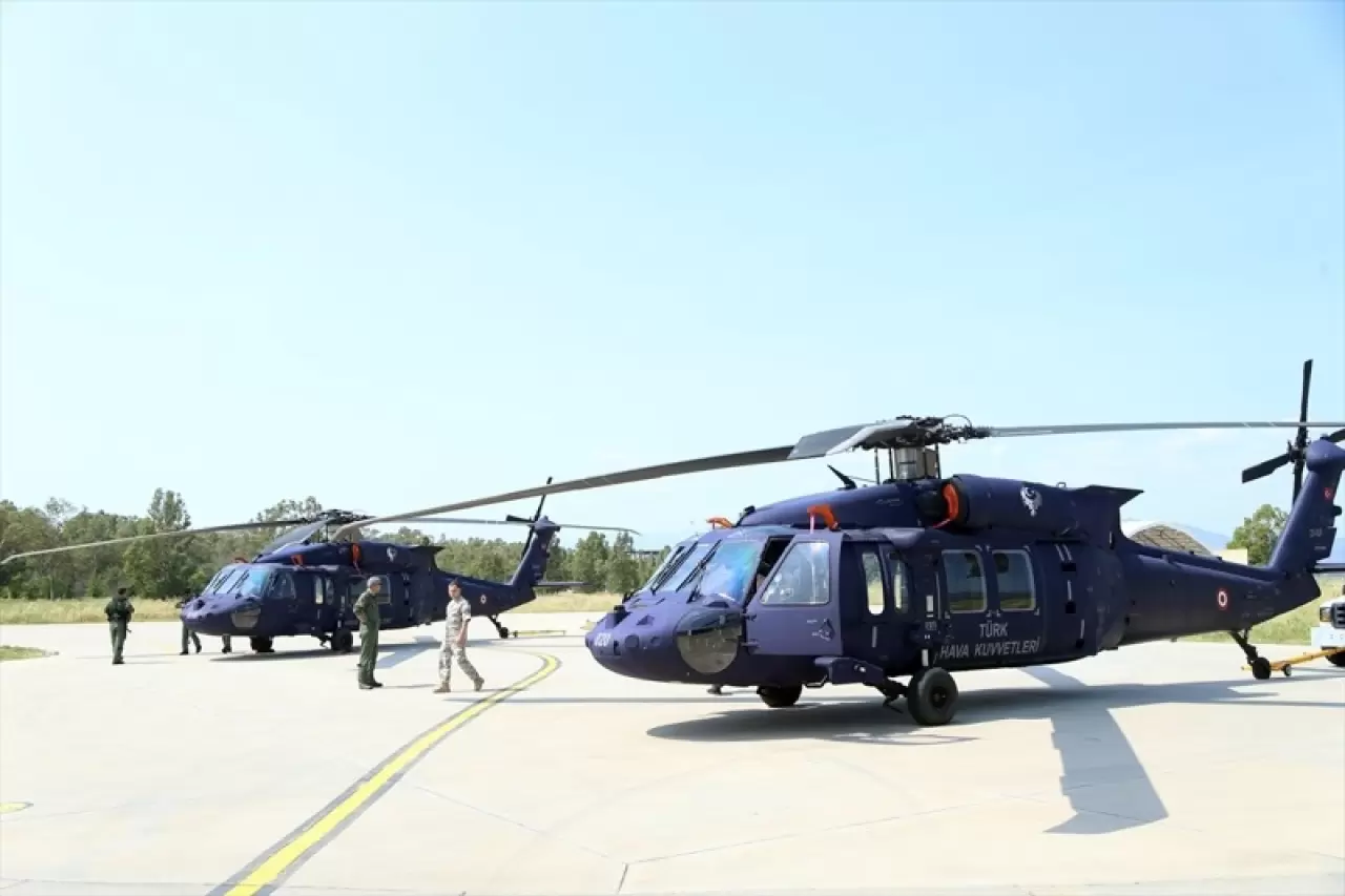 Demir kanatlar bayramda da havada: Vatan nöbeti sürüyor 9