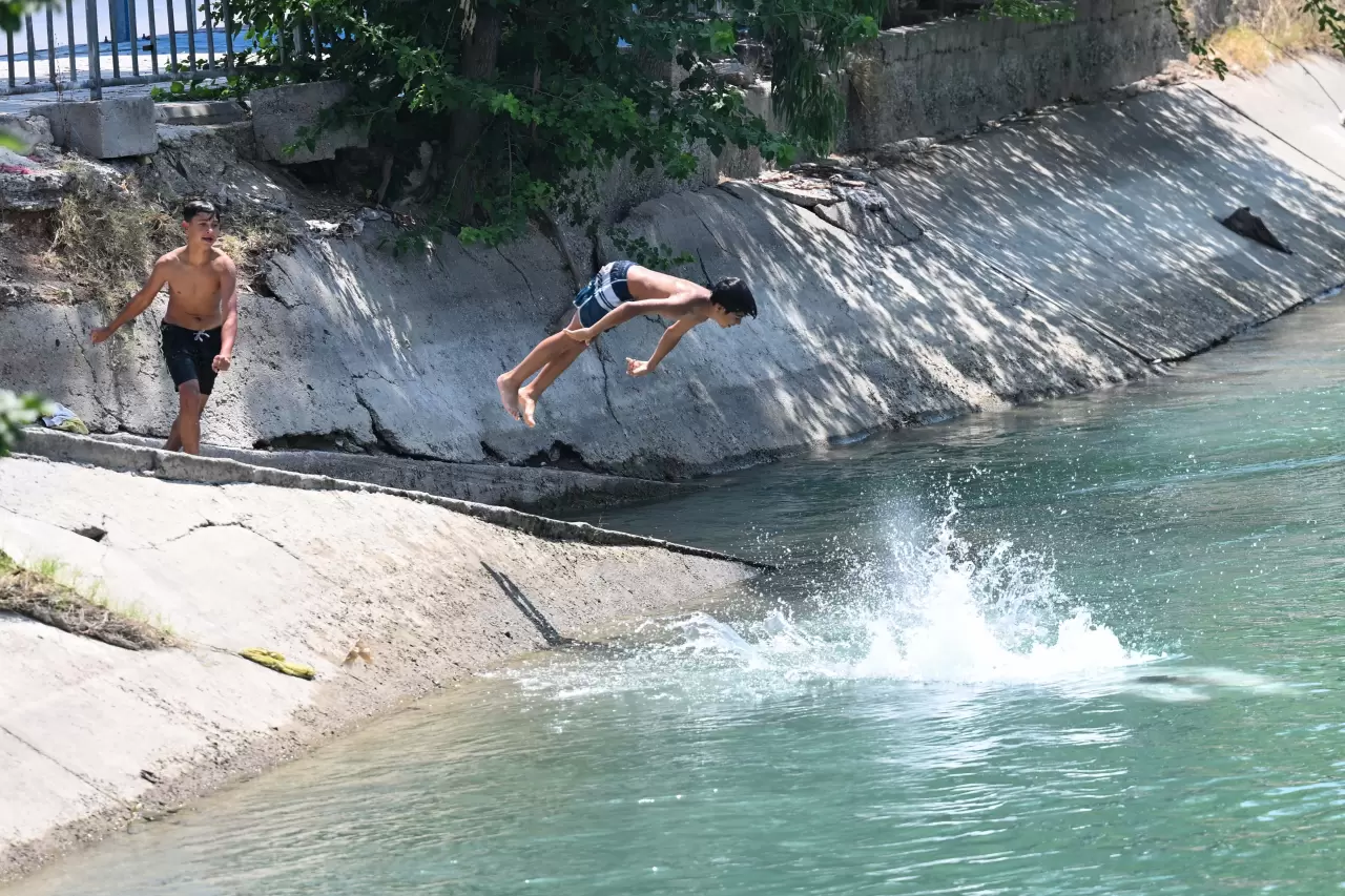 Yurttan içinizi serinletecek manzaralar 1