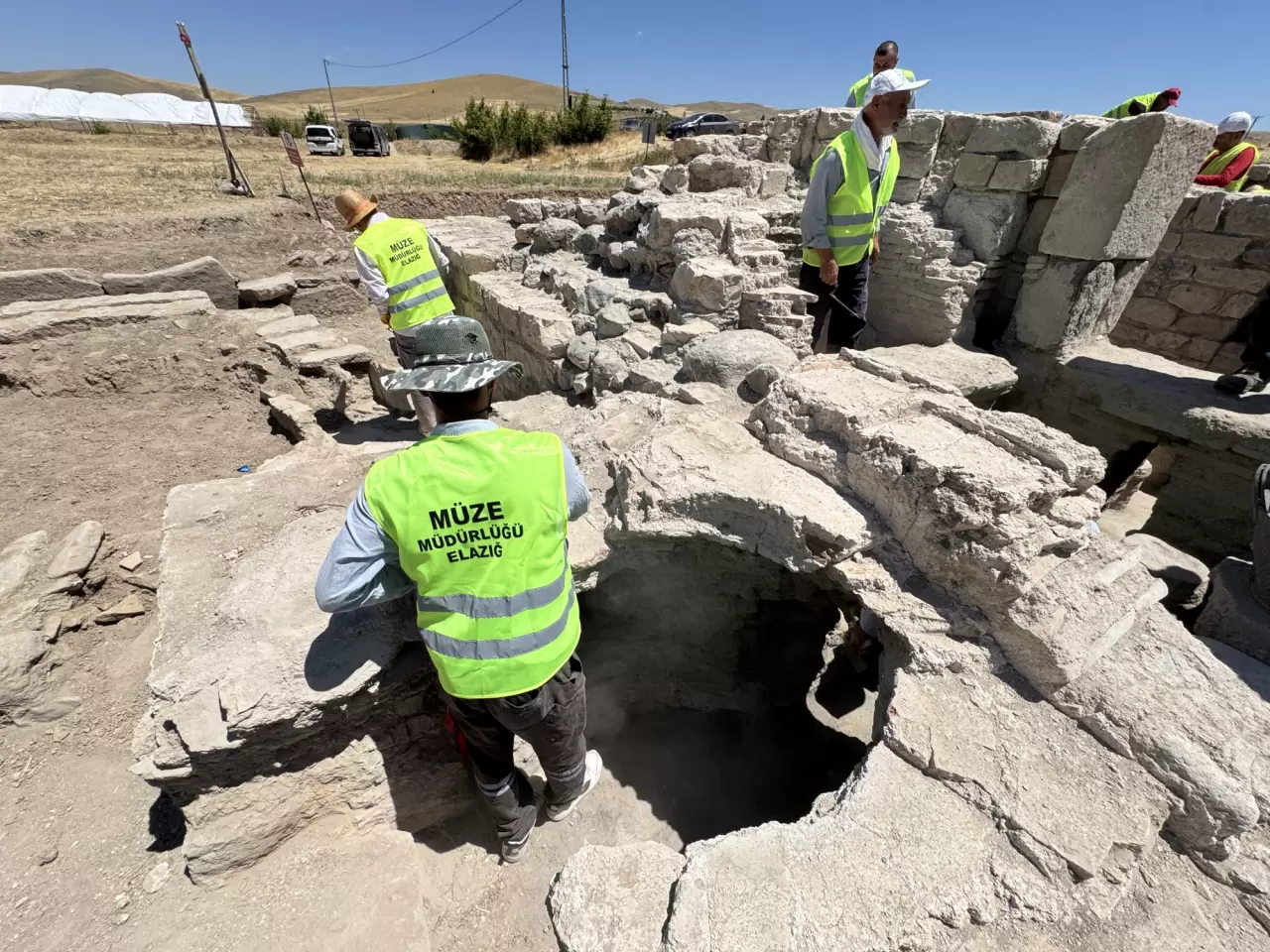 1700 yıllık hamam gün yüzüne çıkartıldı 1