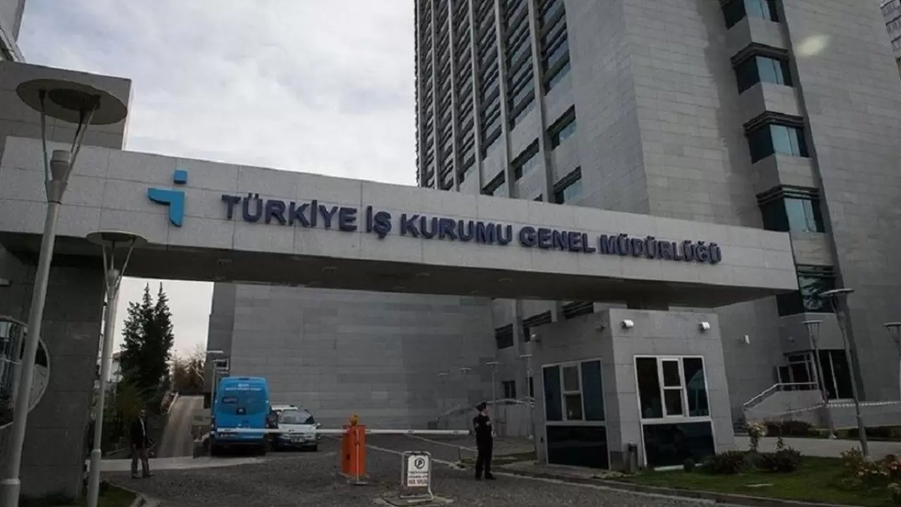 İŞKUR açıkladı: Türkiye'de en çok bu meslek aranıyor! Ne doktorluk, ne mühendislik… 3