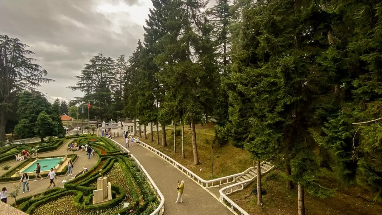 Trabzon'daki Atatürk Köşkü 7 ayda 183 bin 511 kişiyi ağırladı 1