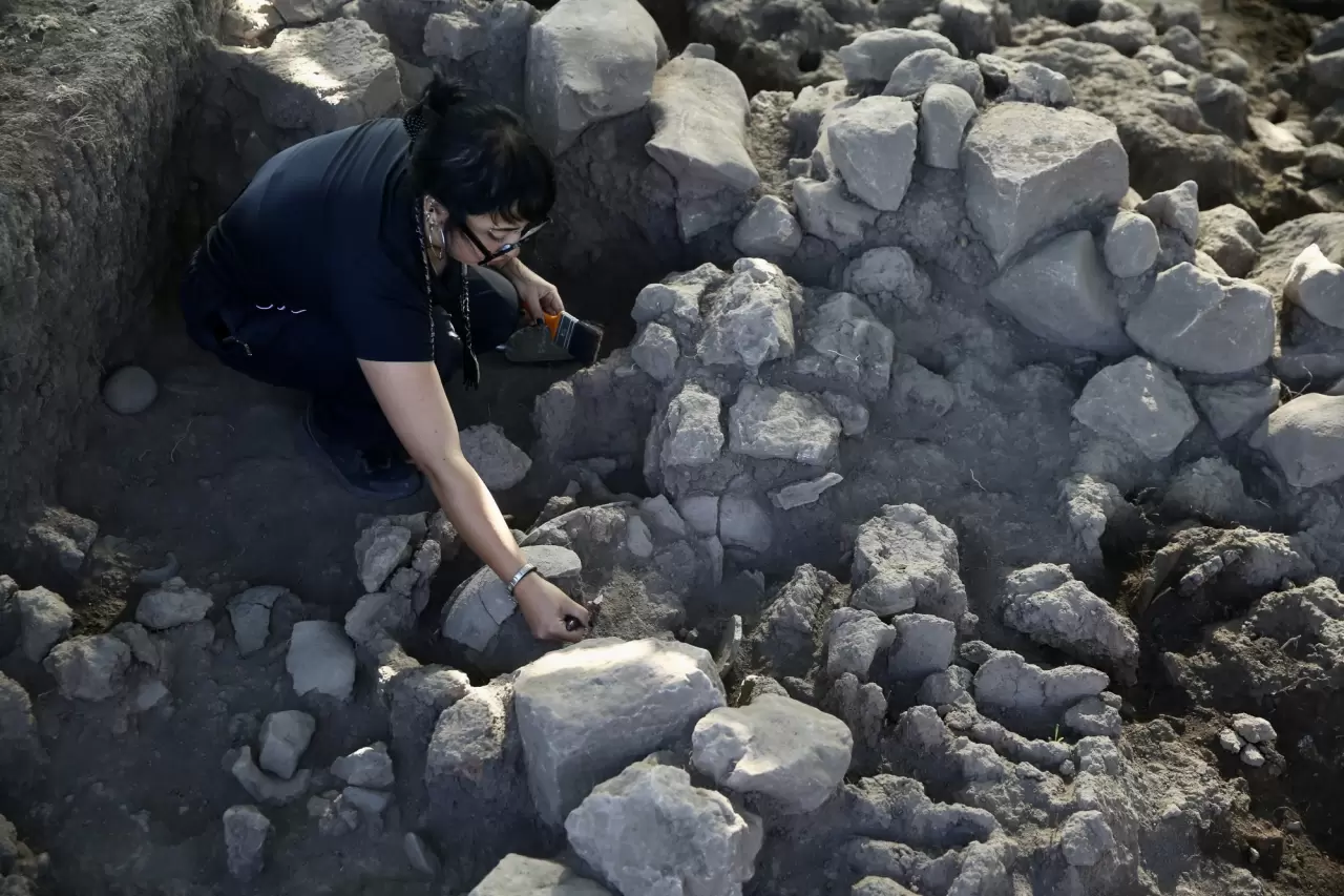 Muğla'da 5300 yıl öncesine açılan kapı 2