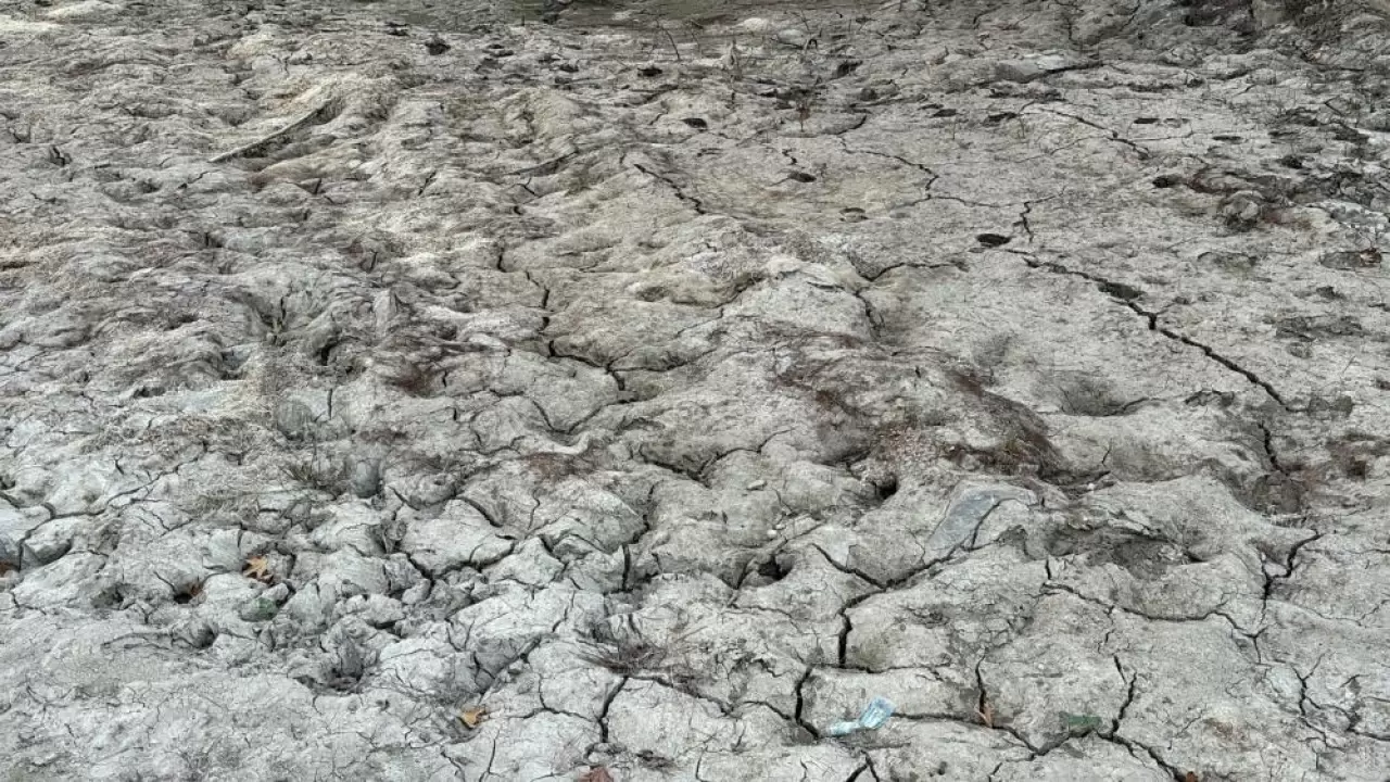 Yedigöze Şelaleleri kurudu, geriye "Suya girmek tehlikeli ve yasaktır" tabelası kaldı 4