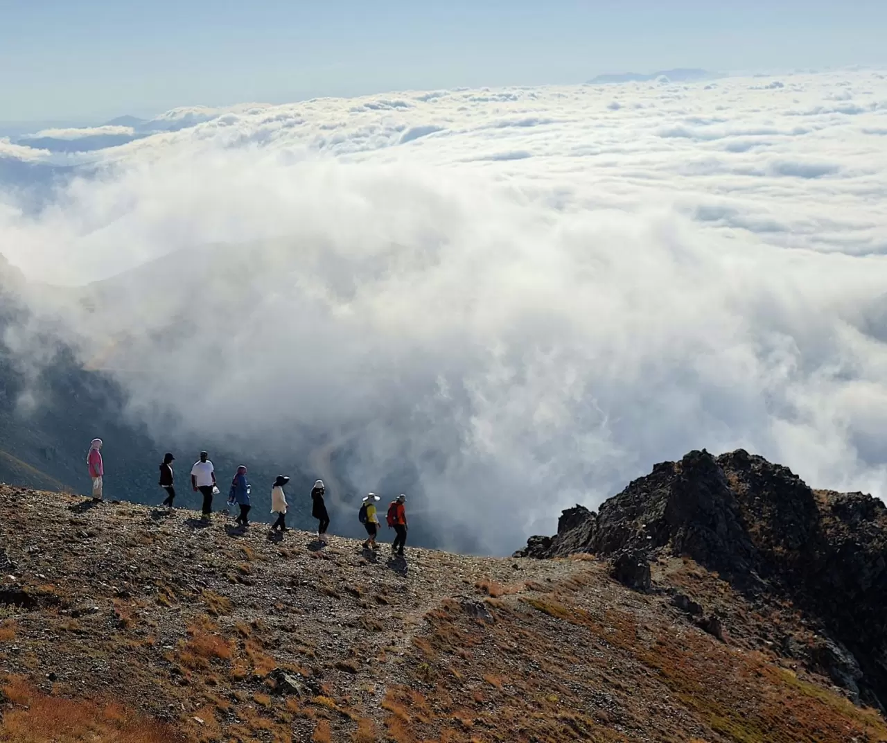 "Uçurumdaki mescit" doğa tutkunları ve dağcıların rotasında 16