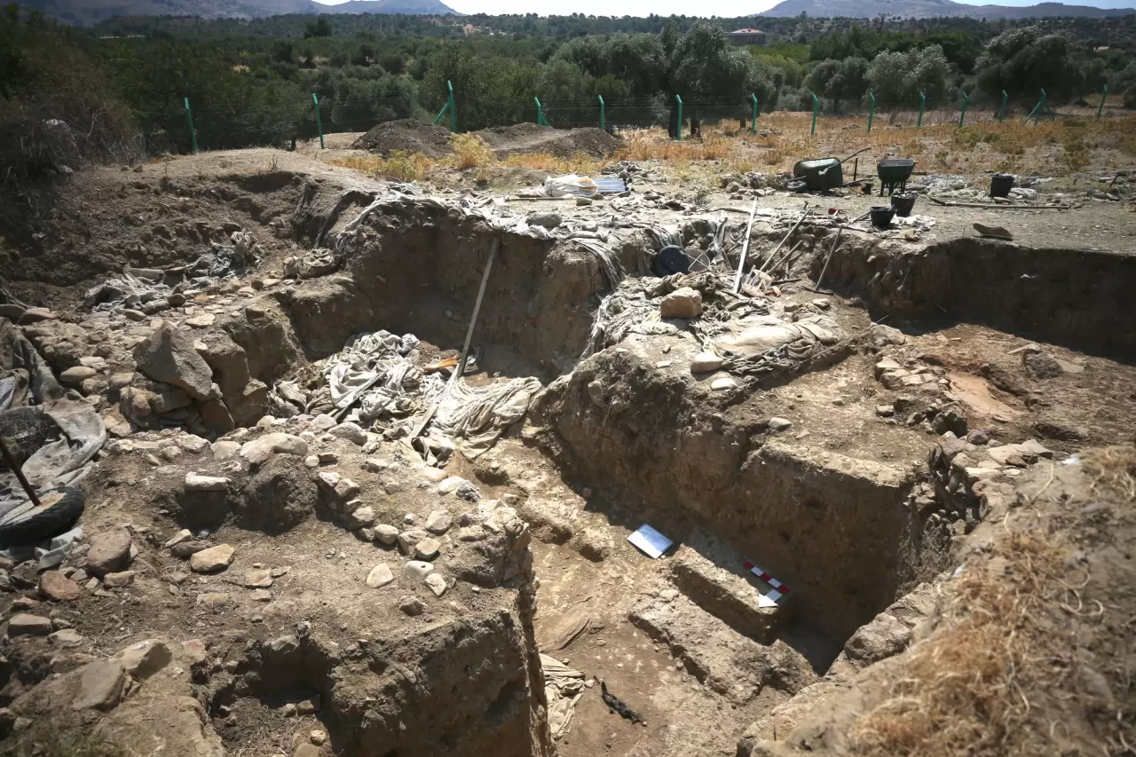 8 bin 800 yıl öncesine ait mimari yapılar keşfedildi 4