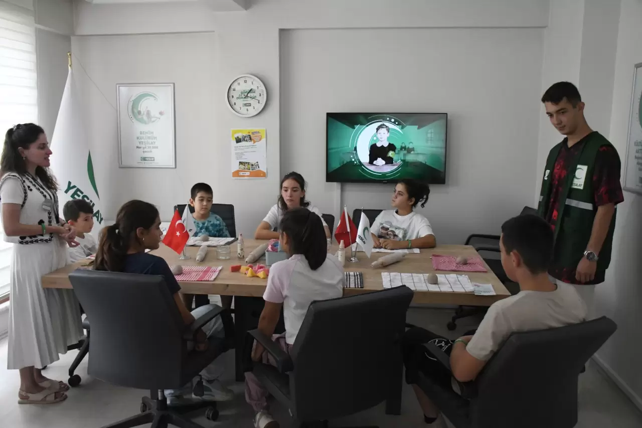 Yeşilay okullarında sanat ve spor dolu bir yaz geçirdiler 1