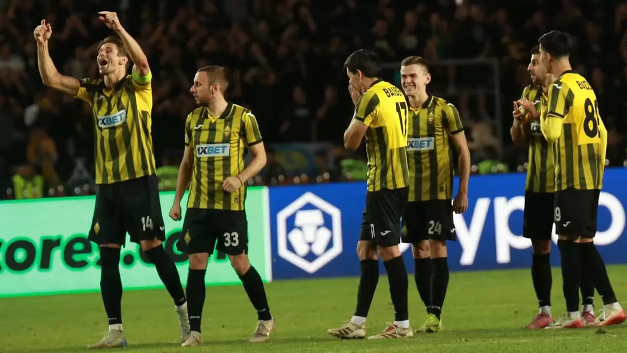 UEFA Şampiyonlar Ligi'ndeki Türk takımları 9