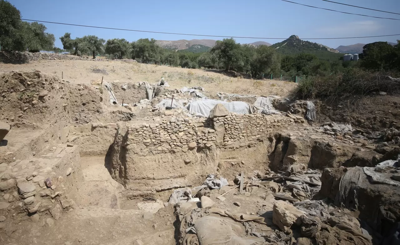 8 bin 800 yıl öncesine ait mimari yapılar keşfedildi 3