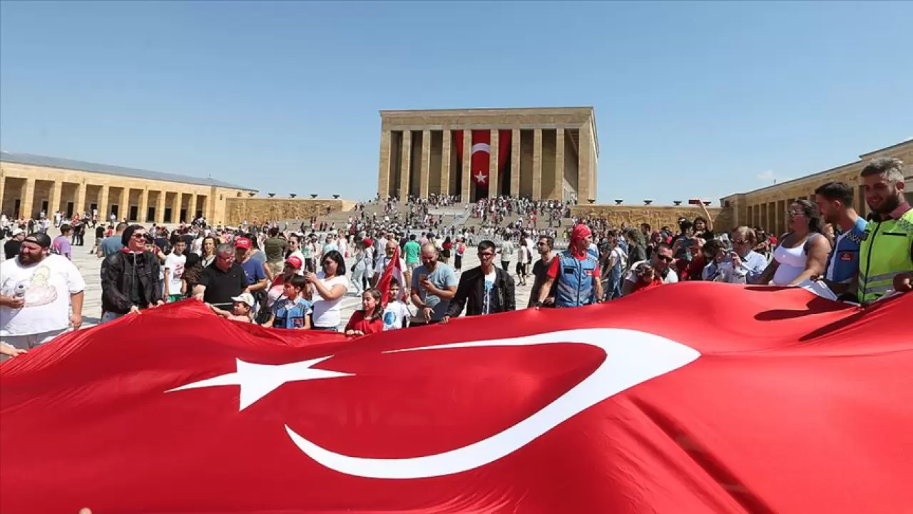 Büyük Zafer'in 103. yılında Anıtkabir'de Ata'ya saygı ziyaretleri 3