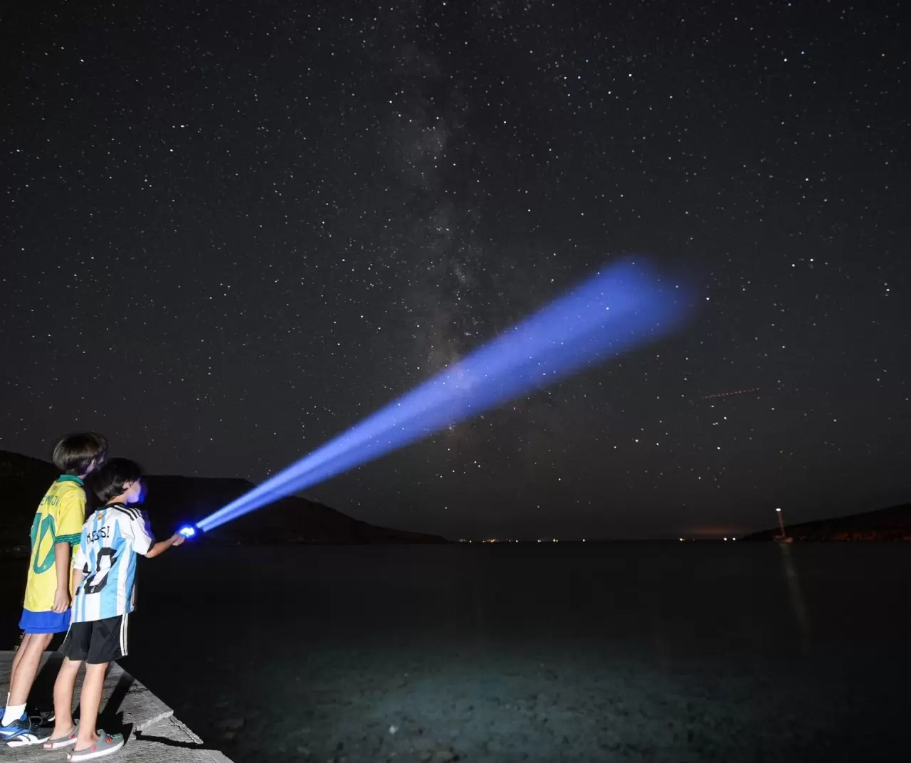 İzmir’de yıldızlı gece görenleri büyüledi 8