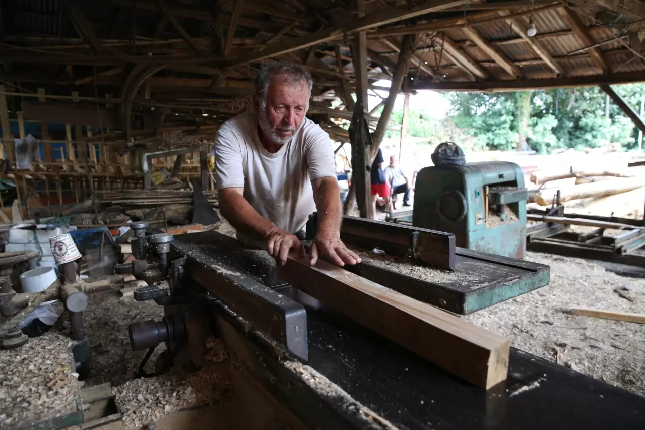 150 ahşap teknede onun el emeği var 3