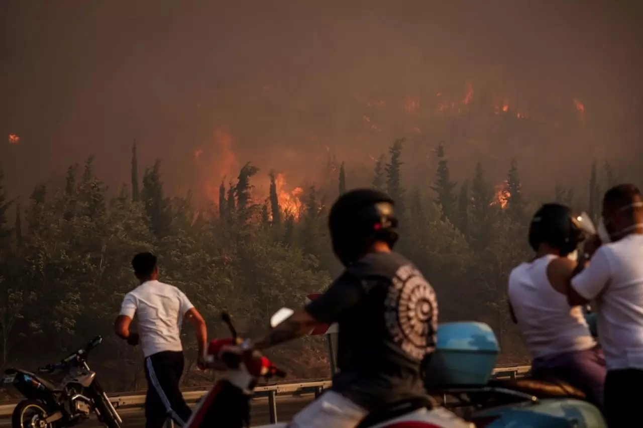 Orman yangınlarında son durum: Çanakkale'deki yangın büyük oranda kontrol altında 5