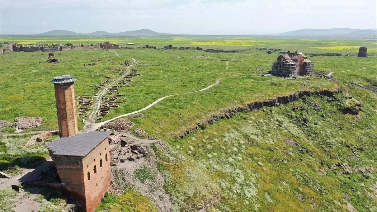 Anadolu’nun ilk Türk camisi Ebu’l Menuçehr, asırlara meydan okuyor 5
