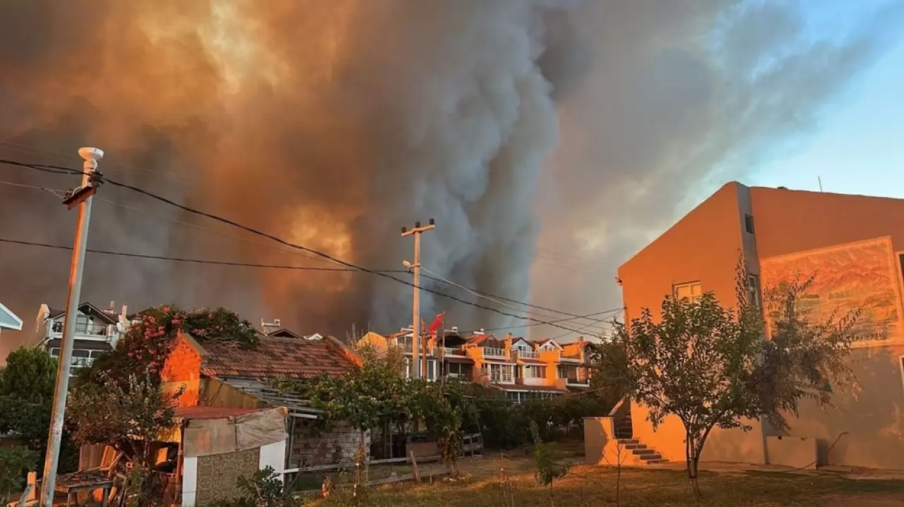 Orman yangınlarında son durum: Çanakkale'deki yangın büyük oranda kontrol altında 6