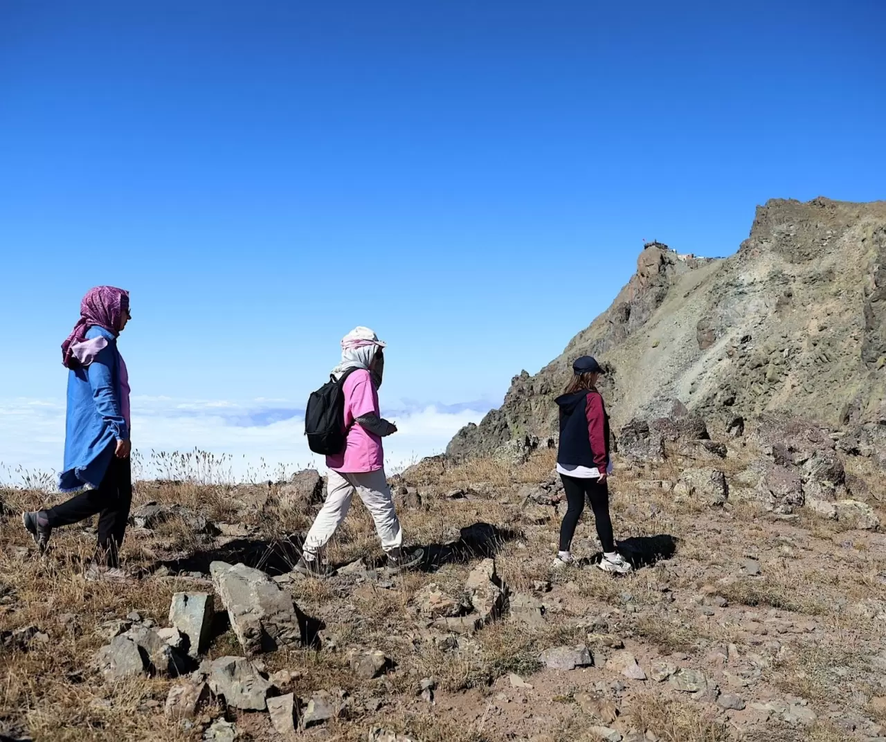 "Uçurumdaki mescit" doğa tutkunları ve dağcıların rotasında 2