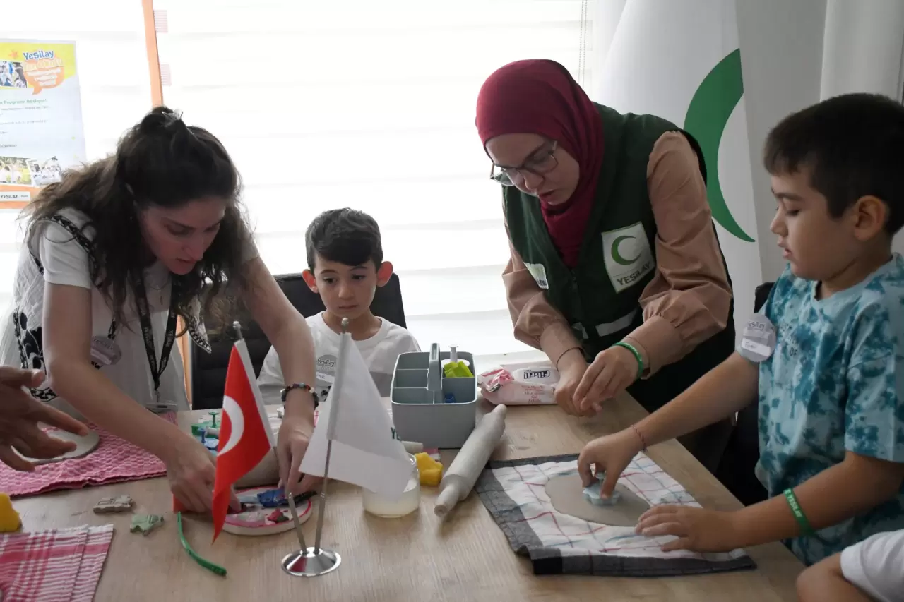 Yeşilay okullarında sanat ve spor dolu bir yaz geçirdiler 2