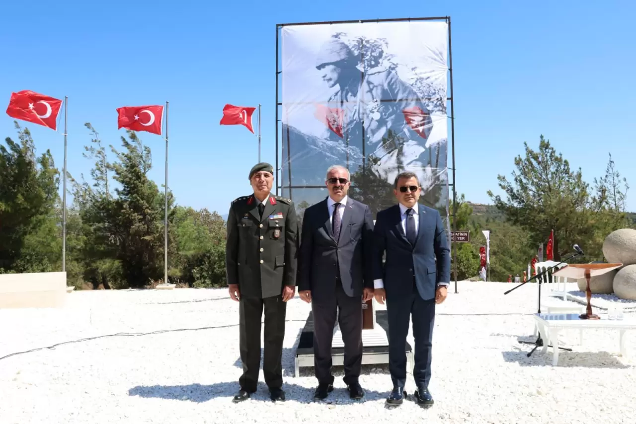 Tarihi Gelibolu Yarımadası'nda Anafartalar Zaferi'nin 110. yıl dönümü töreni düzenlendi 2