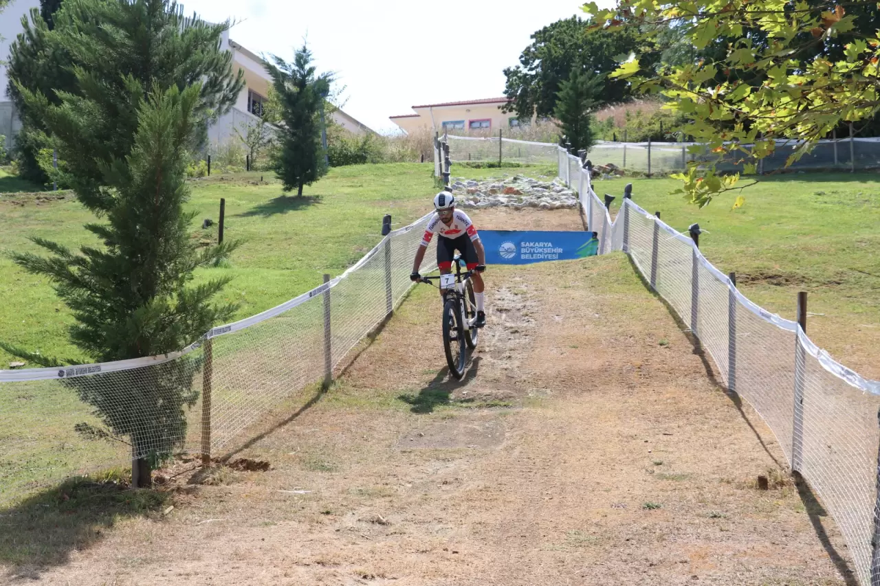 Milli bisikletçinin sıradaki hedefi: 2026 Dünya Şampiyonası 4