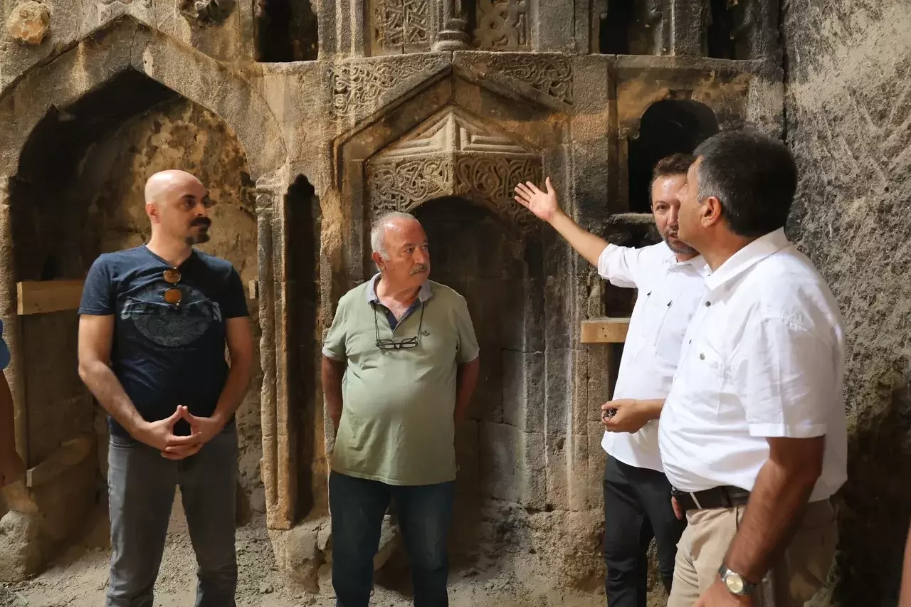 Kömürlükte 600 yıllık tarihi keşif! Dergah tescillendi 6