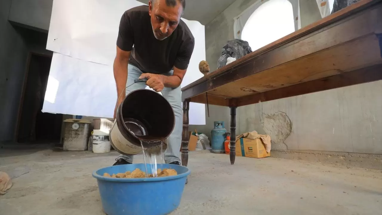 Acıyı sanata dönüştürdü! Gazzeli heykeltıraş Filistin’in sessiz çığlığını anlatıyor 4