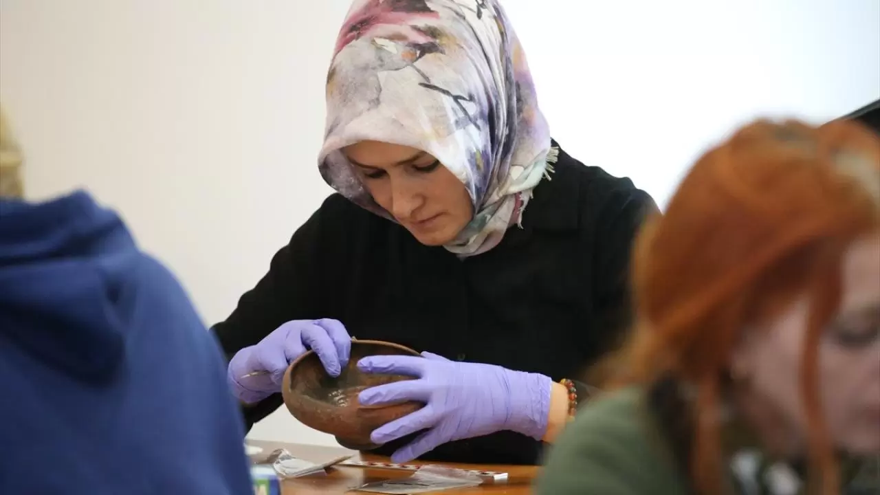 Ani Ören Yeri'nin saklı tarihini kadınlar gün yüzüne çıkarıyor 10