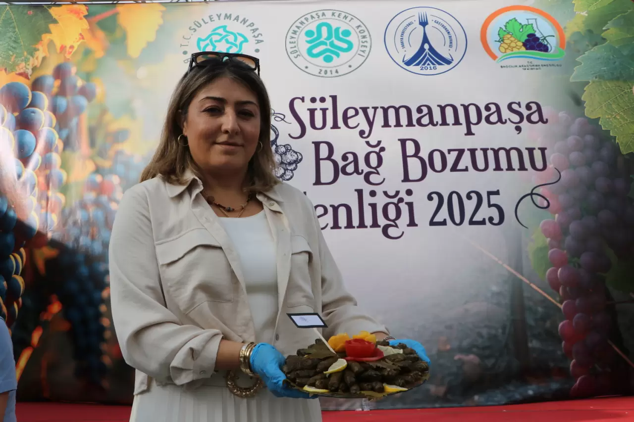 Tekirdağ'da en iyi zeytinyağlı yaprak sarma için yarıştılar 7