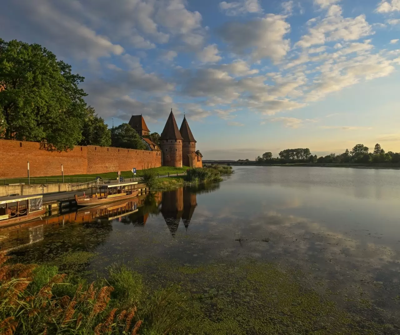 Dünyanın en büyük kalesi Malbork, UNESCO listesinde parlıyor 5
