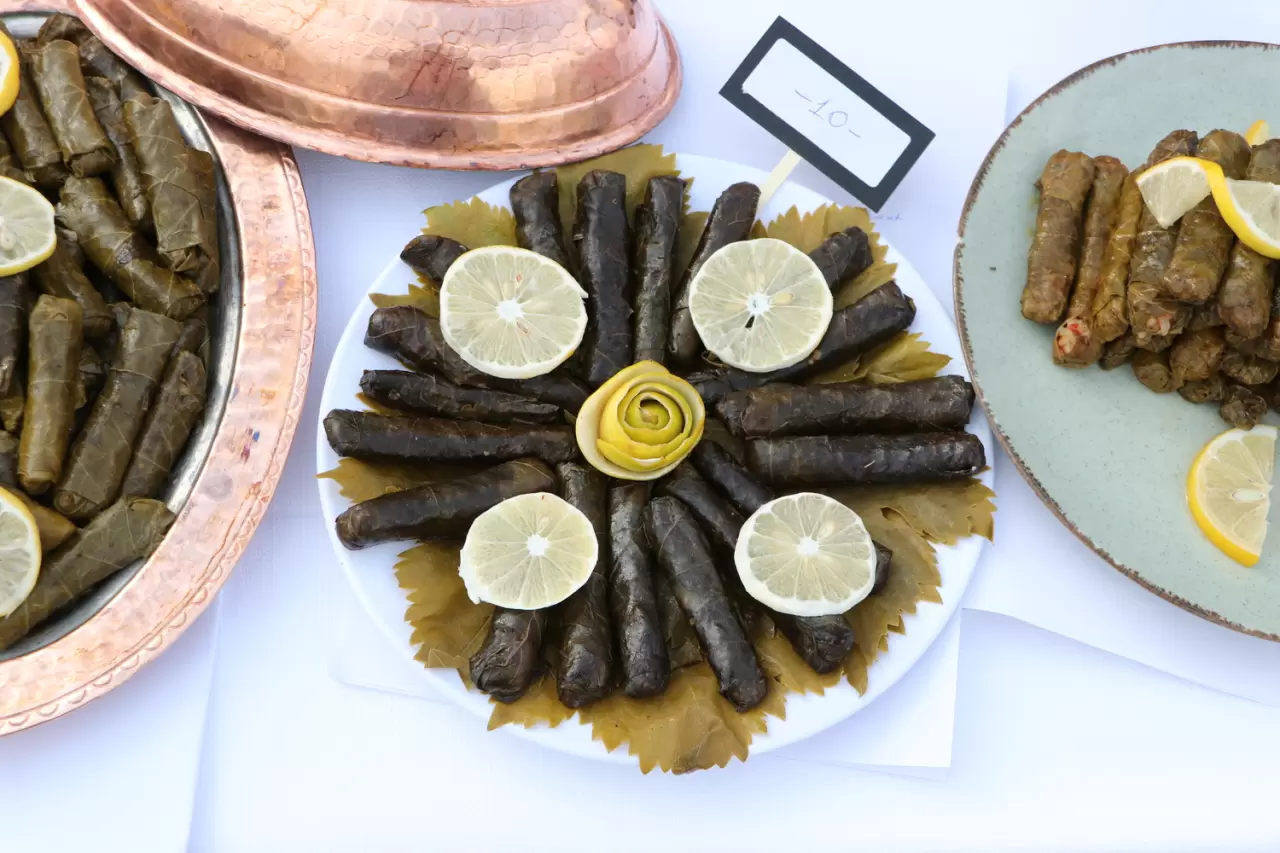 Tekirdağ'da en iyi zeytinyağlı yaprak sarma için yarıştılar 3