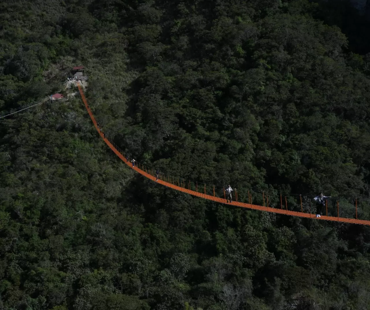 Kolombiya’da Muisca mirasını yansıtan asma köprüler ziyaretçileri büyülüyor 4