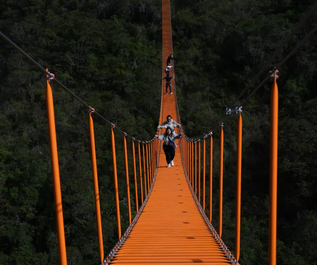 Kolombiya’da Muisca mirasını yansıtan asma köprüler ziyaretçileri büyülüyor 12