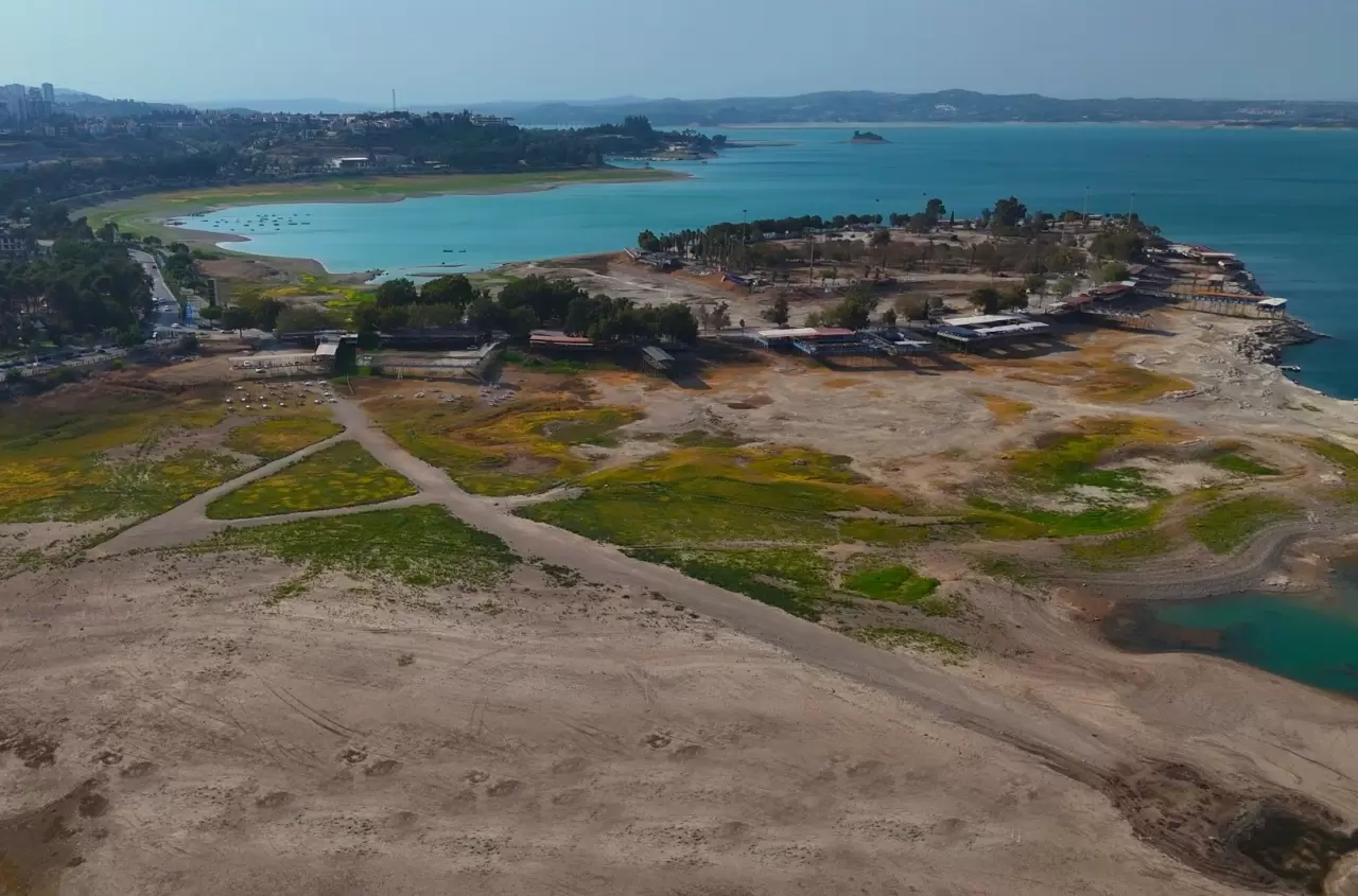 Kuraklık 'sevgi yolu'nu ortaya çıkarttı 4