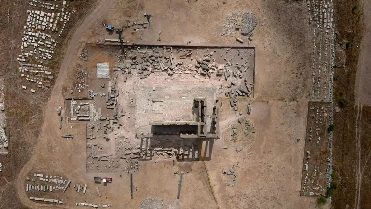 Aizanoi’nin gizemi çözülüyor: Restorasyonda kullanılacak tarihi kalıntılar ortaya çıkarıldı 9