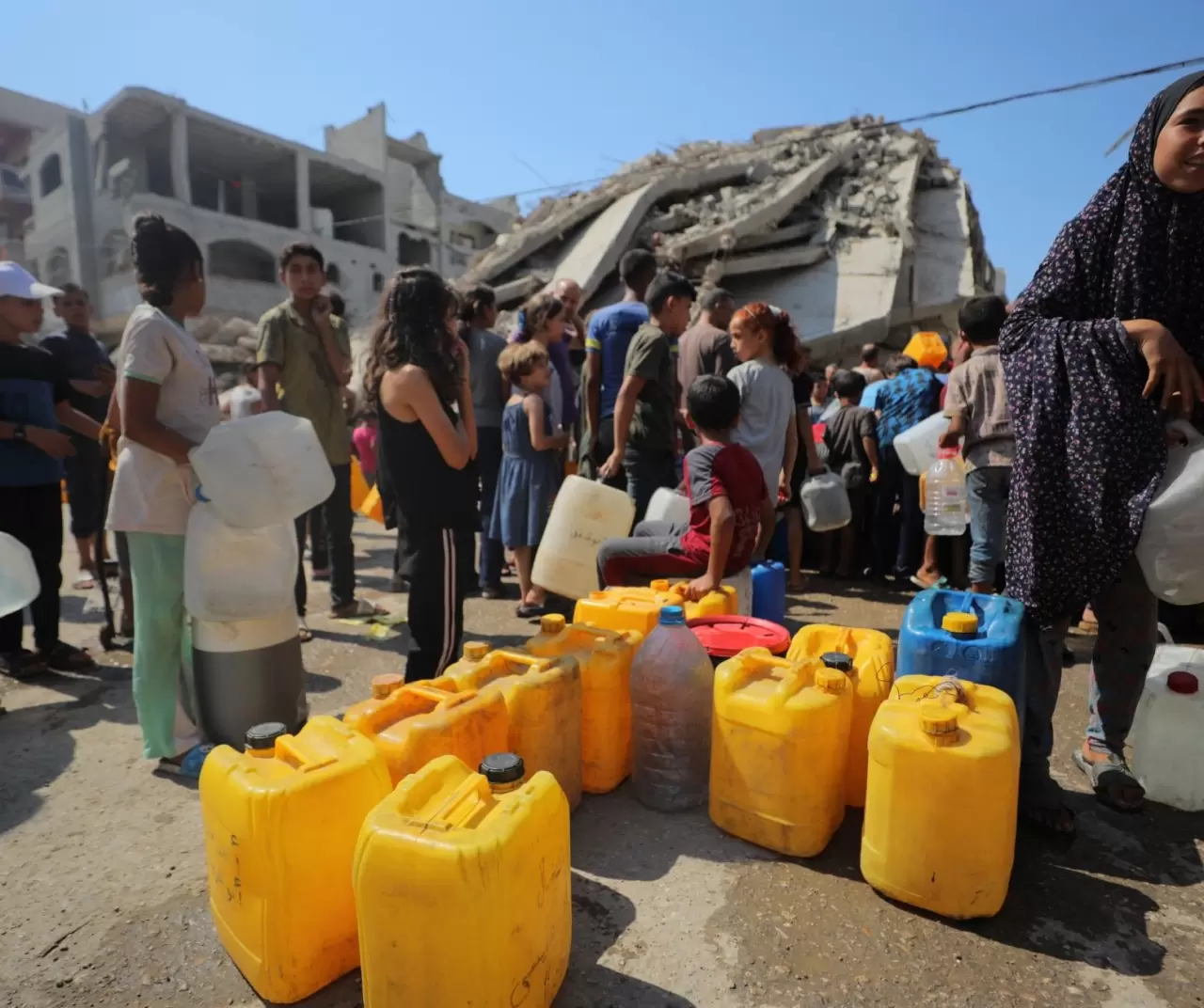 Gazze’de su krizi ve abluka binlerce Filistinliyi zor durumda bıraktı 7