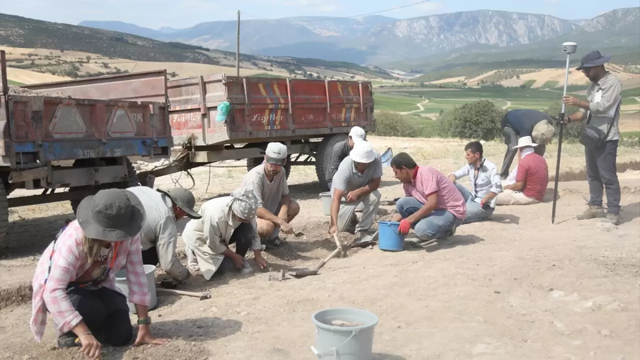 Nerik'te 3 bin 500 yıllık fındık fosili bulundu 4