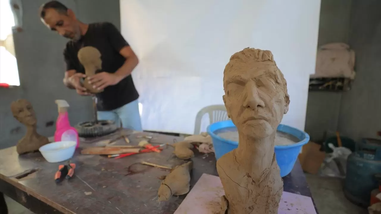 Acıyı sanata dönüştürdü! Gazzeli heykeltıraş Filistin’in sessiz çığlığını anlatıyor 5