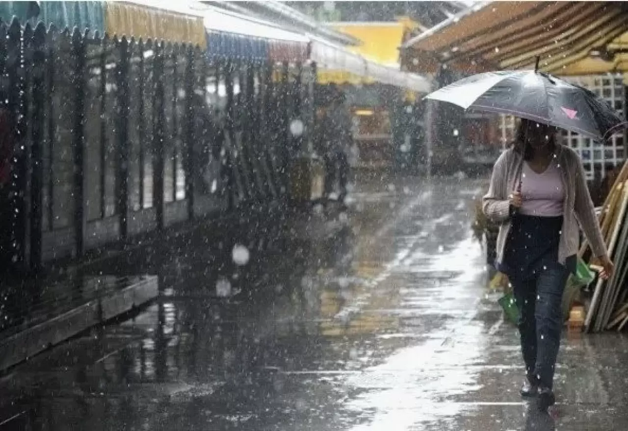 Meteoroloji uyardı! 24 ilde kuvvetli sağanak ve fırtına! 2