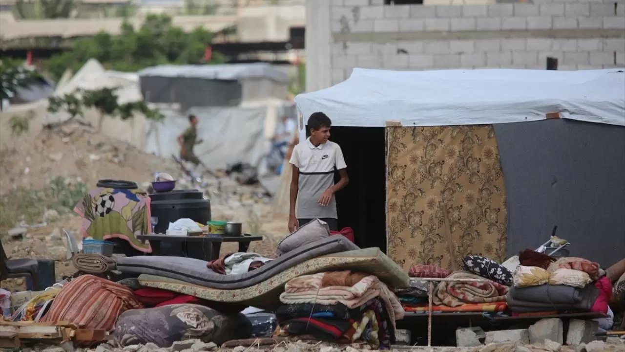 Kuzeyden göç eden Filistinlilerin hayatta kalma mücadelesi 6