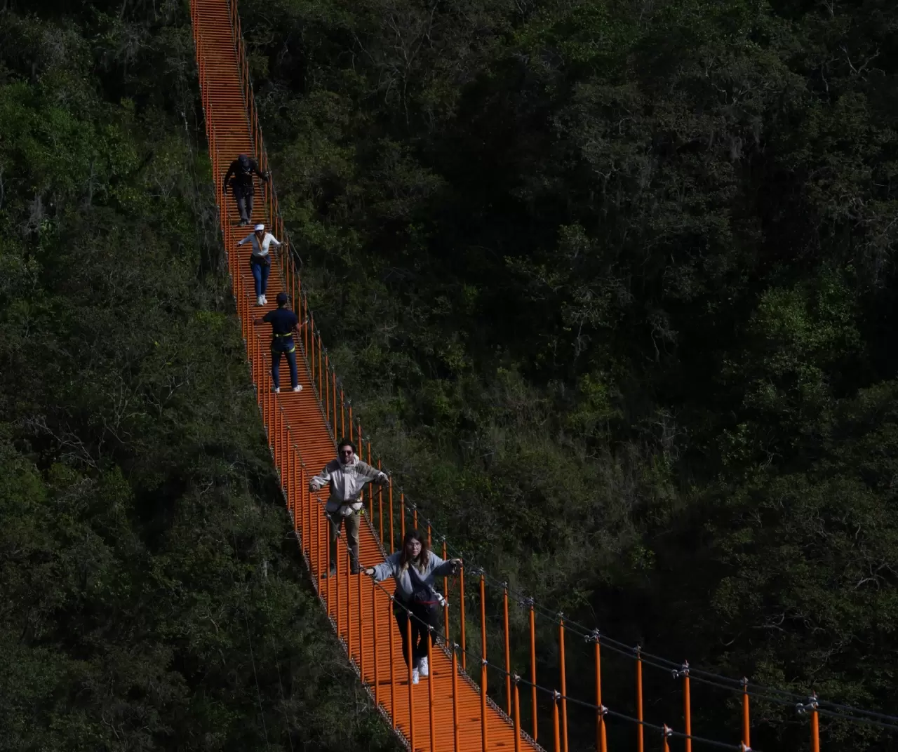 Kolombiya’da Muisca mirasını yansıtan asma köprüler ziyaretçileri büyülüyor 2
