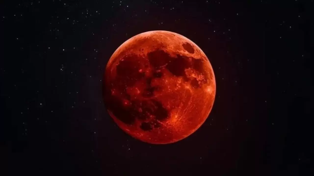 ‘Kanlı Ay’ tutkunları gökyüzüne kilitledi 2