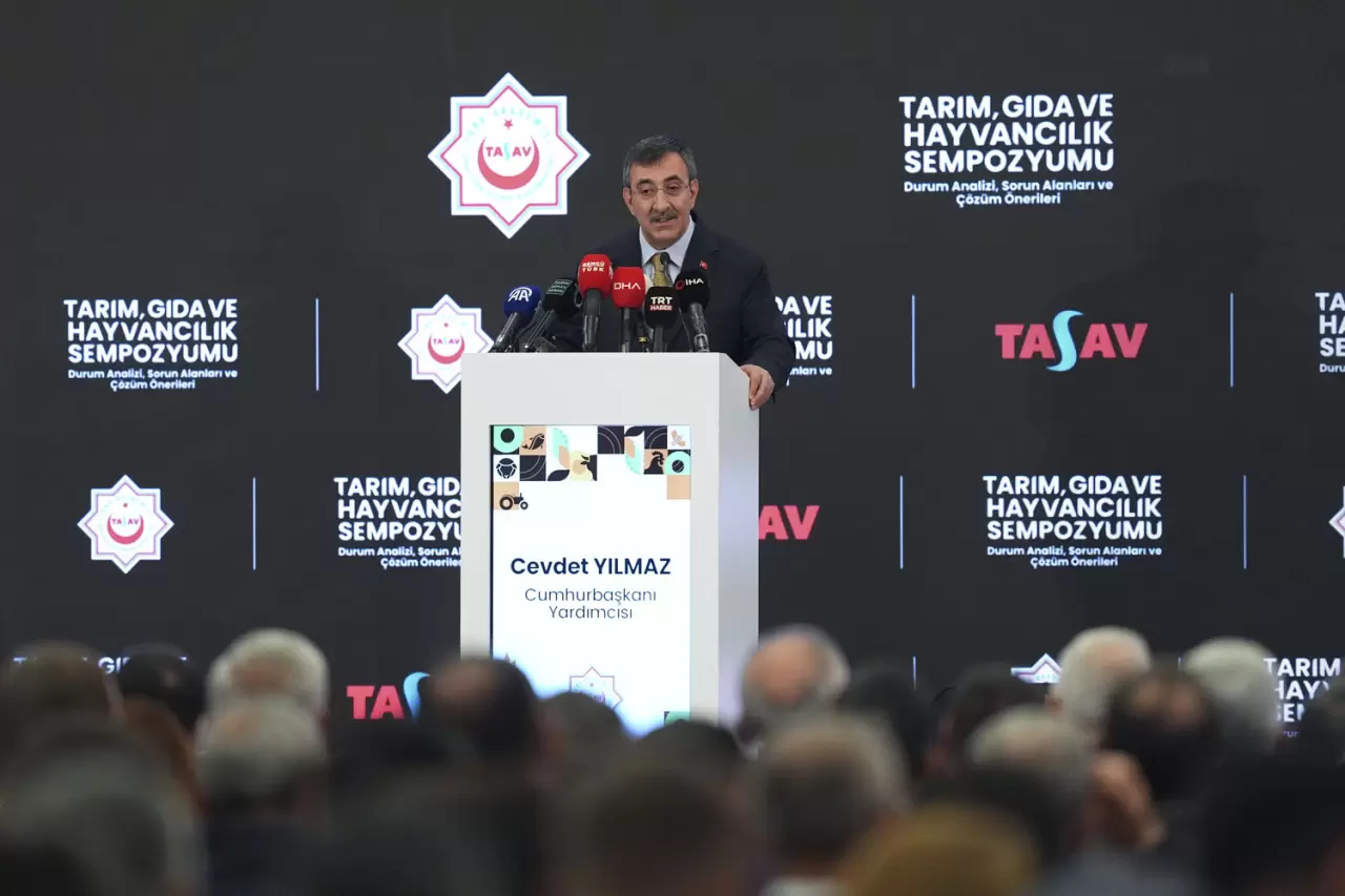 Cevdet Yılmaz Tarım, Gıda ve Hayvancılık Sempozyumu'nda konuştu 5