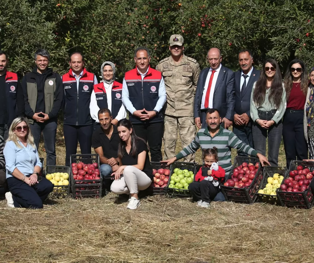 Türkiye-Ermenistan sınırında organik elma üretimi: Kars’ın Halıkışlak Köyü rekolteyle dikkat çekiyor 2