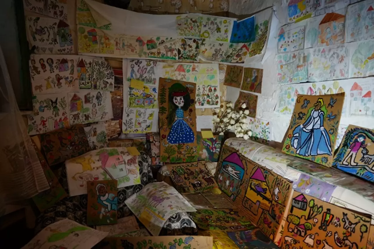 73 yaşında evini galeriye çevirdi: Üzüldüğümde resim yapıyorum 5