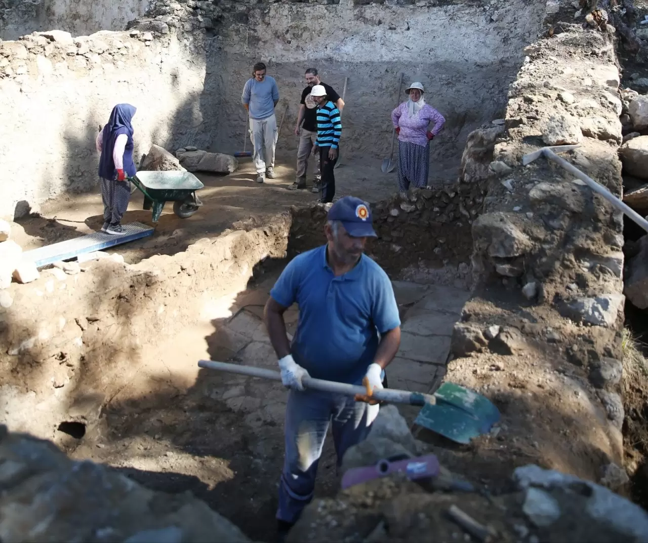 Syedra Antik Kenti’nde Aziz Pavlus Freski bulundu 1