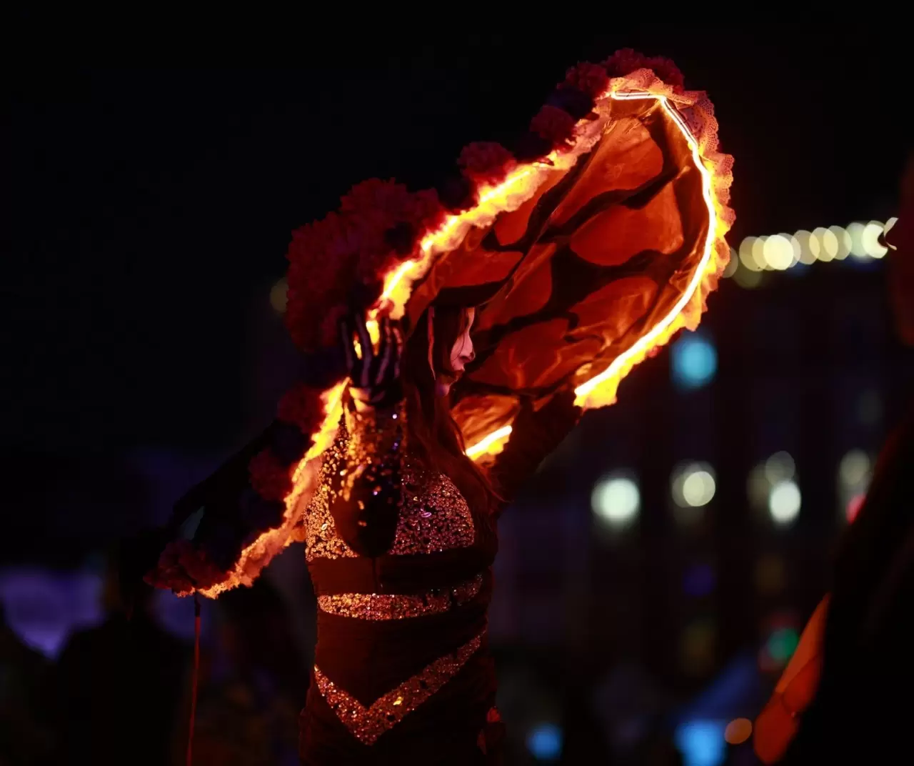 Meksika’da ‘Ölüler Günü’ festivali: Renkli iskeletler sokakları süsledi 12