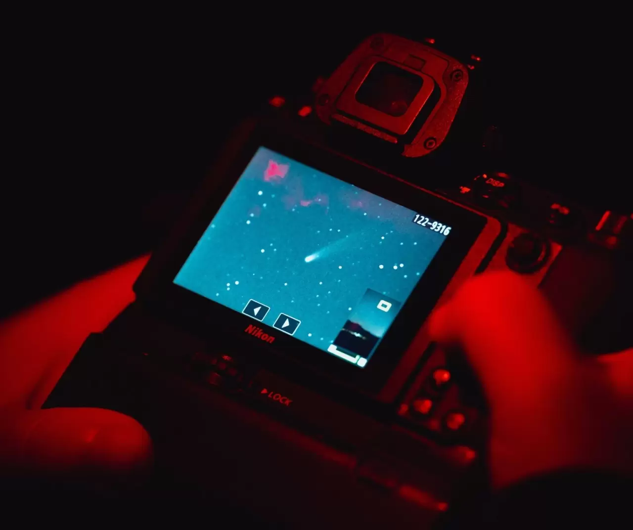 Debrad semalarında büyüleyici gösteri: Lemmon Kuyruklu Yıldızı gökyüzünü aydınlattı 7