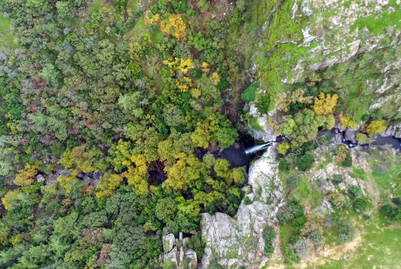Sonbaharın renk cümbüşü: Yunt Dağları ve Türkmen Şelaleleri doğaseverleri bekliyor 3