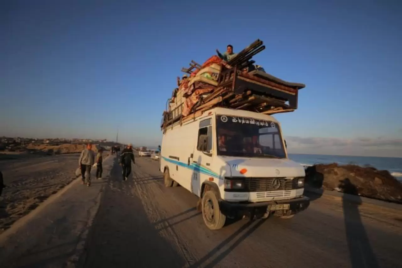 Yıkıntılar arasında eve dönüş başladı! Gazzelilerden umut adımları... 4